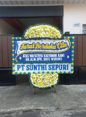 Papan Bunga Duka di Alapan